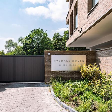 The Lux At Ryedale House Apartment Йорк Екстериор снимка